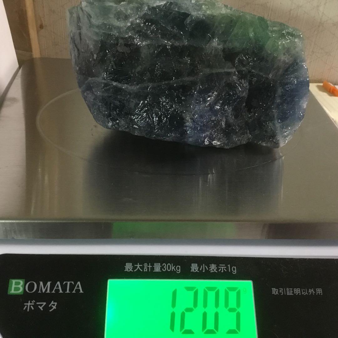 蛍光鉱物 強蛍光フローライト 約1,200g 産地湖南省 蛍石