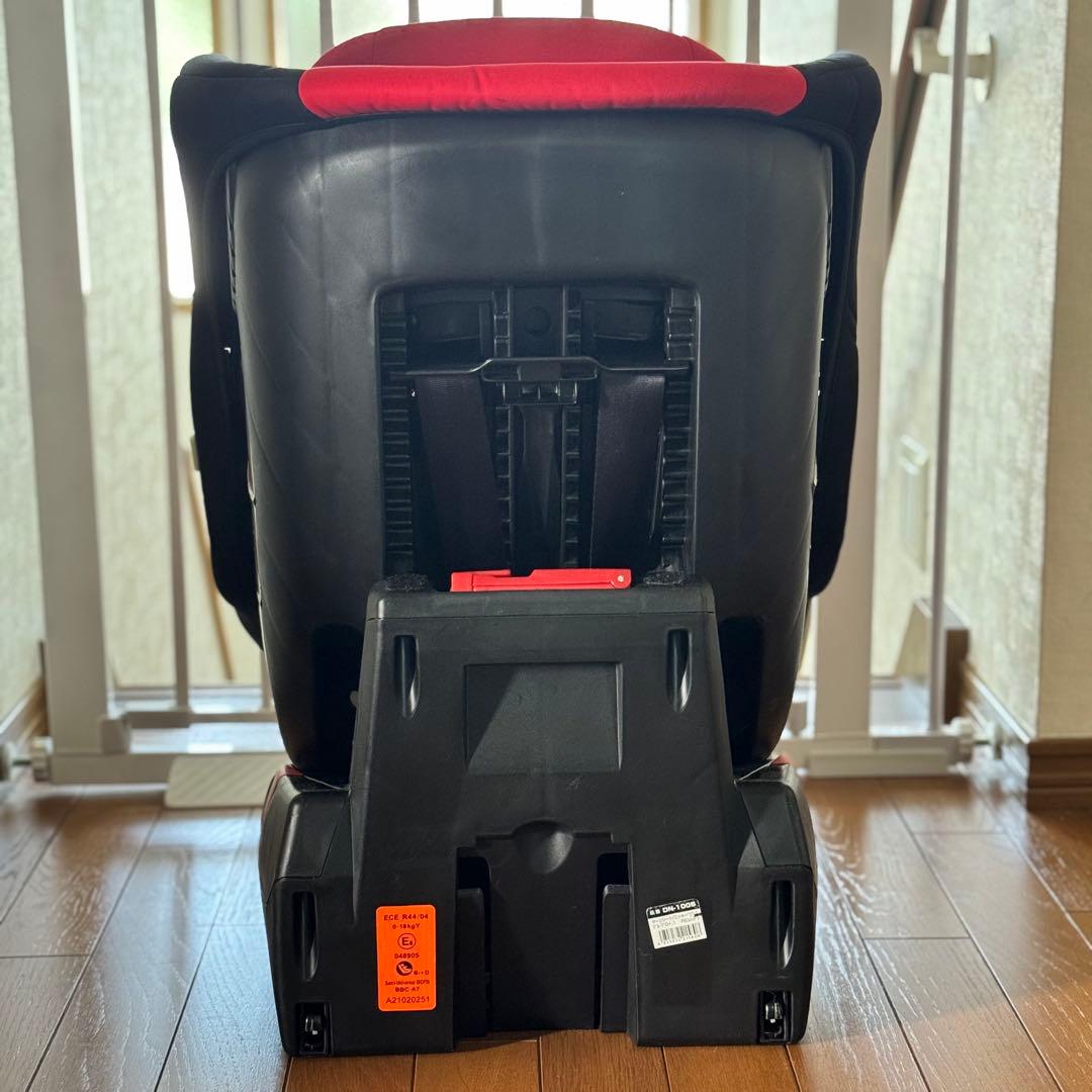 チャイルドシート・ターンシート・ミッキーマウス　西松屋限定モデル