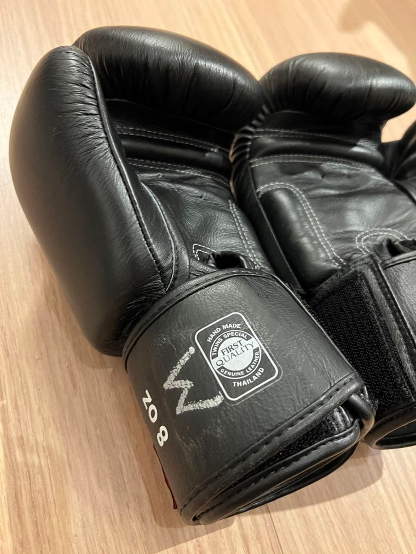 TWINS 8オンス ツインズボクシング グローブ ウインディキック