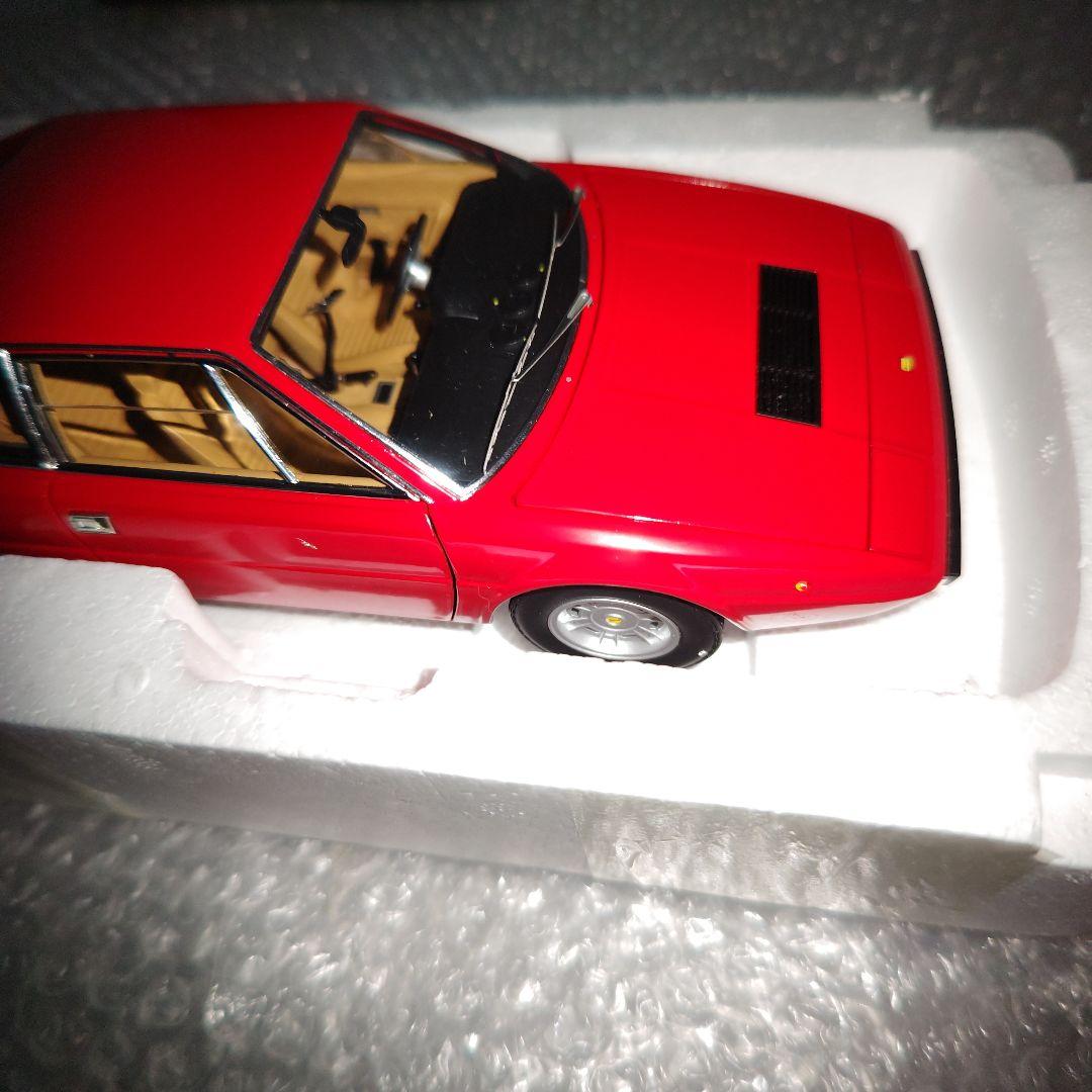 1/18　ホットウィール　エリート　フェラーリ　308　GT4　ディーノ