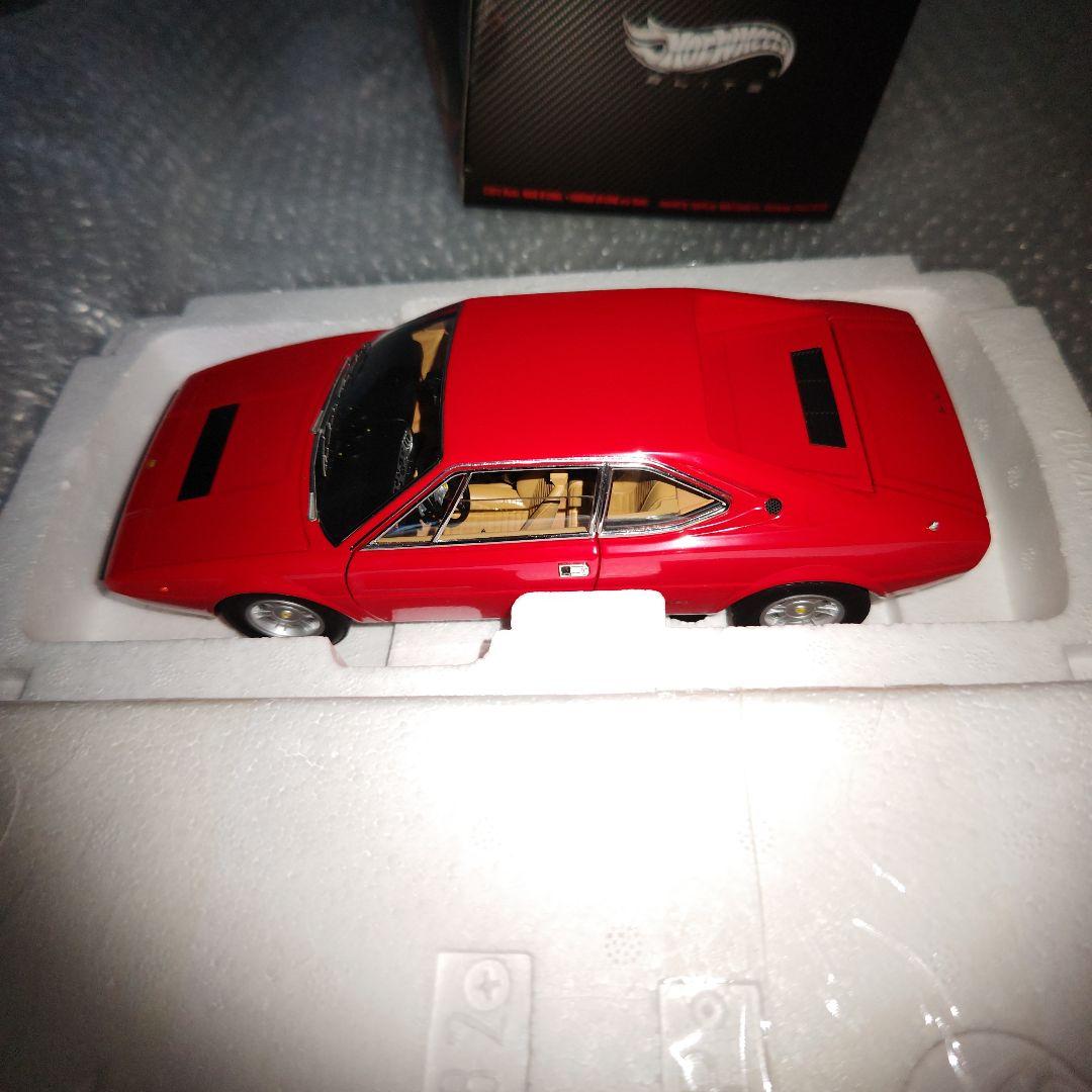 1/18　ホットウィール　エリート　フェラーリ　308　GT4　ディーノ