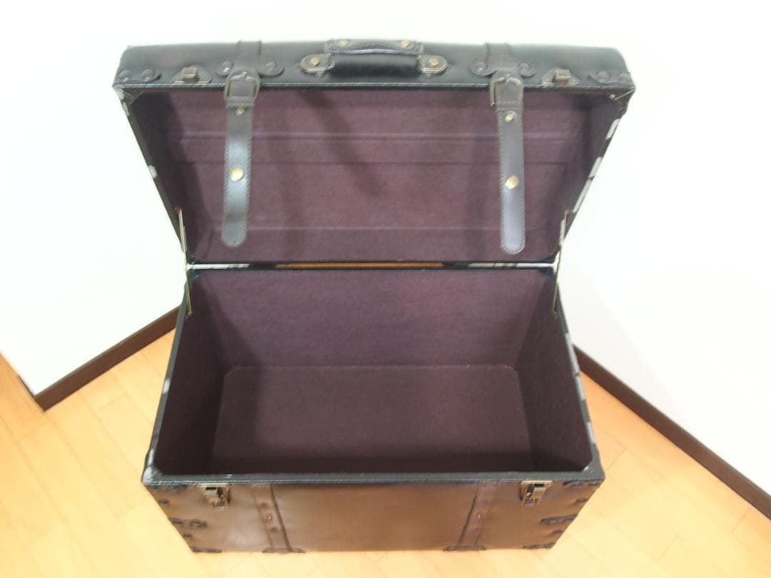 【良品】鋲打ち/革張り 収納スツール/椅子/ベンチ/レコードケース 黒/ブラック