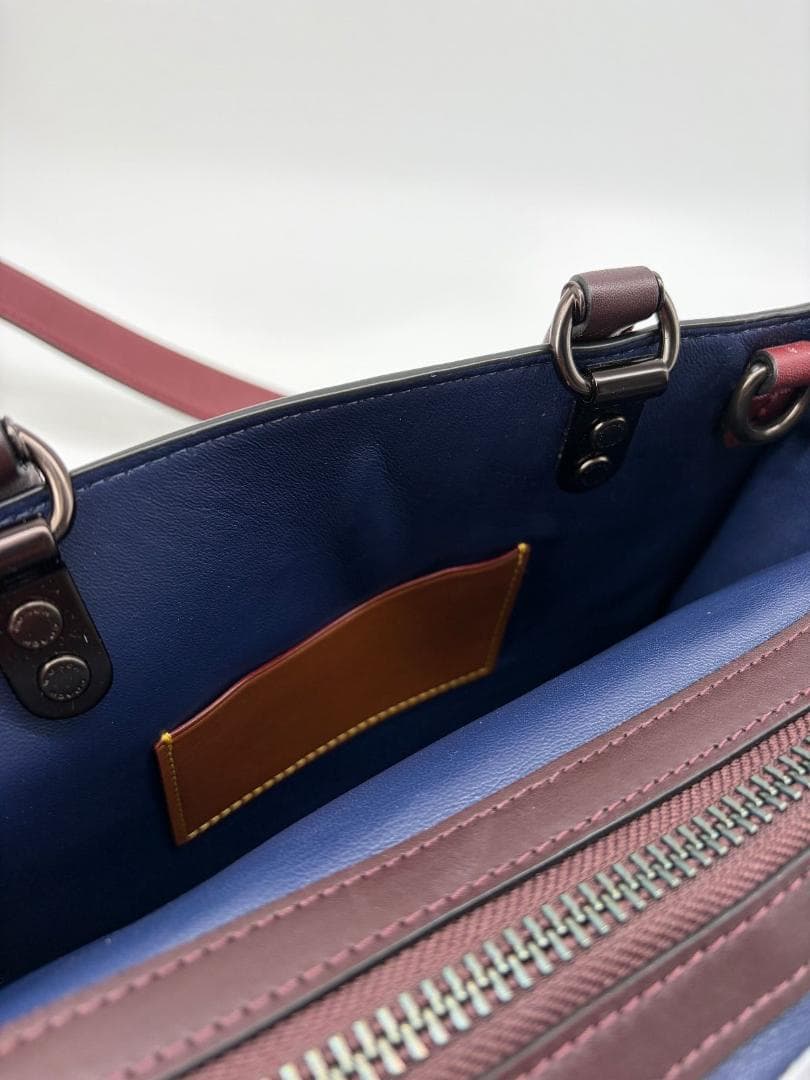 16445✨新品タグ付き✨COACH ローグ25 ヴァーシティ パッチ 2way