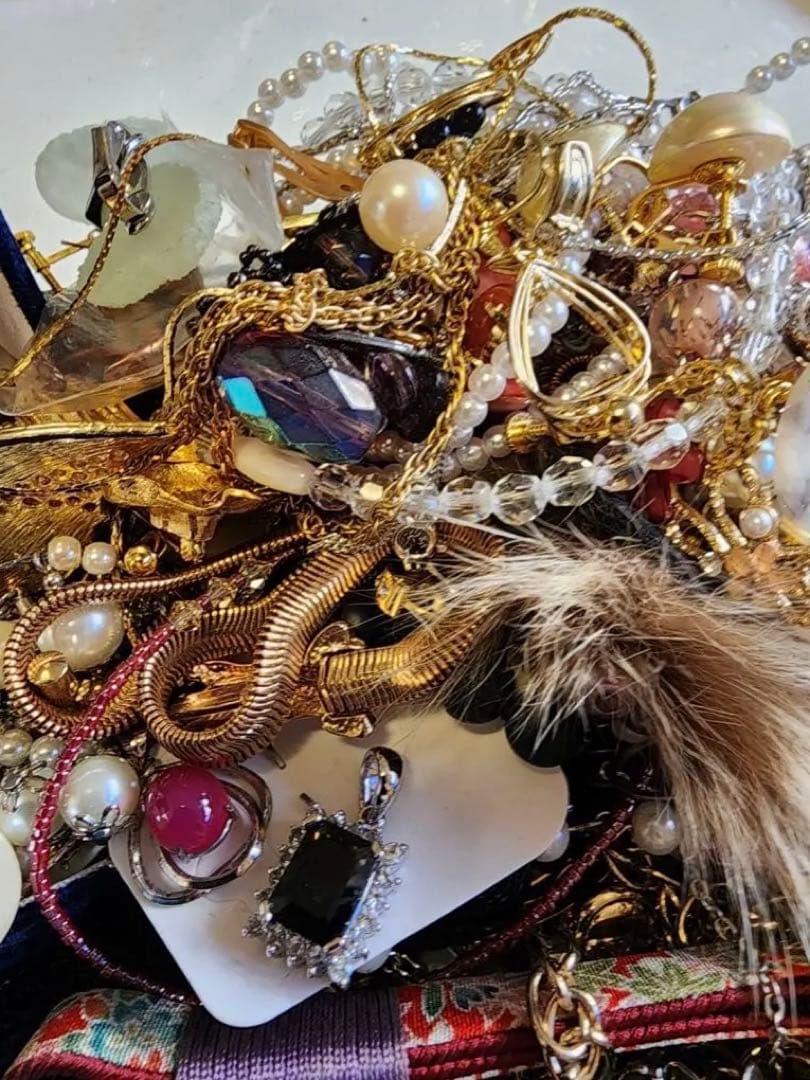 アクセサリー大量　ジャンク