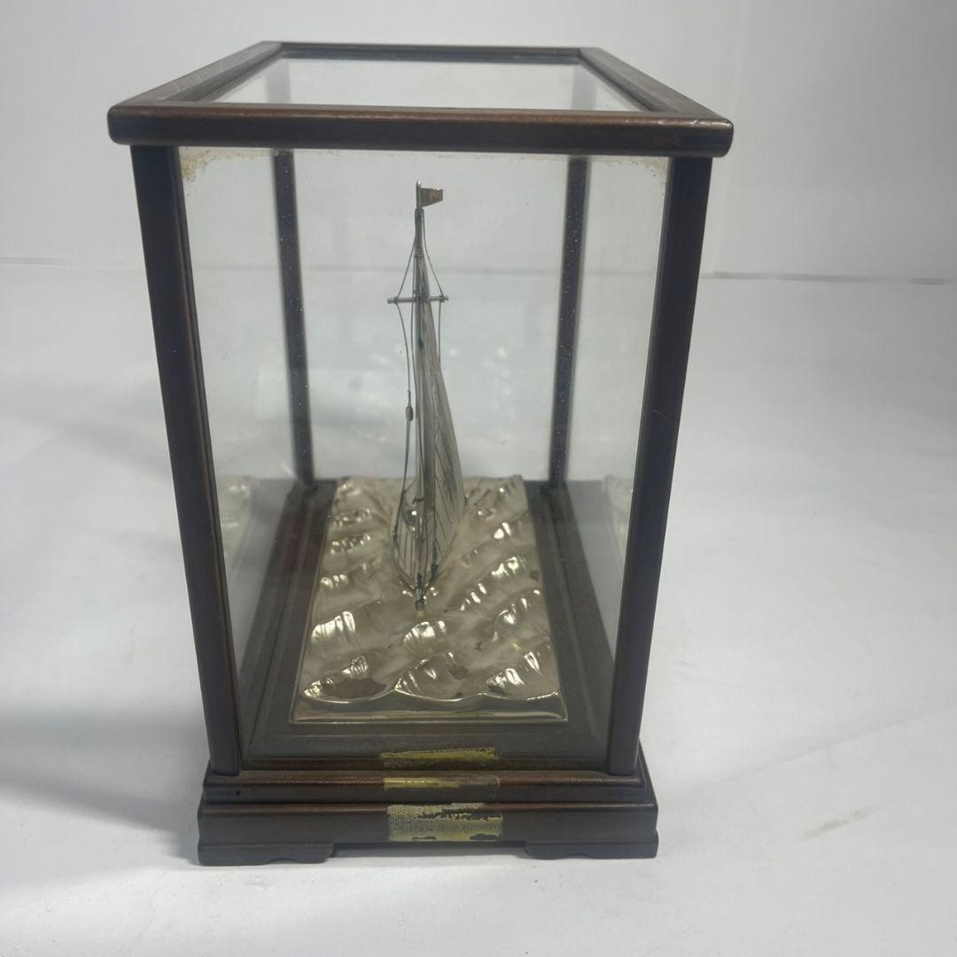 銀製帆船模型 ガラスケース付き