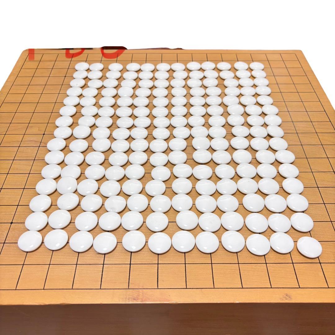 蛤碁石＆那智黒／ガラス碁石セット 脚付き碁盤＋碁笥4個　天地柾　一式まとめ売り