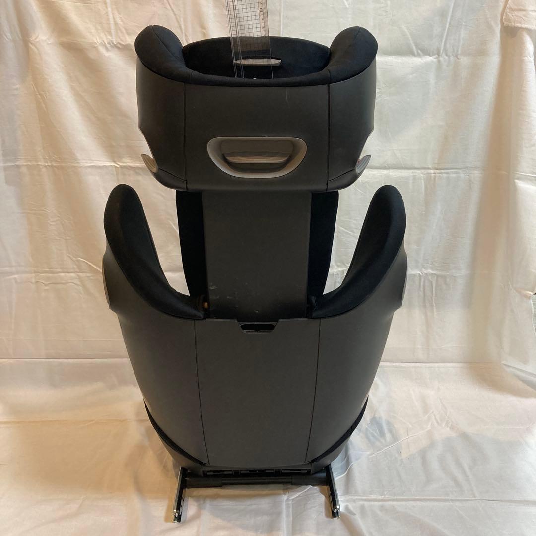 子供服整理中　cybex solution s-fix サイベックス