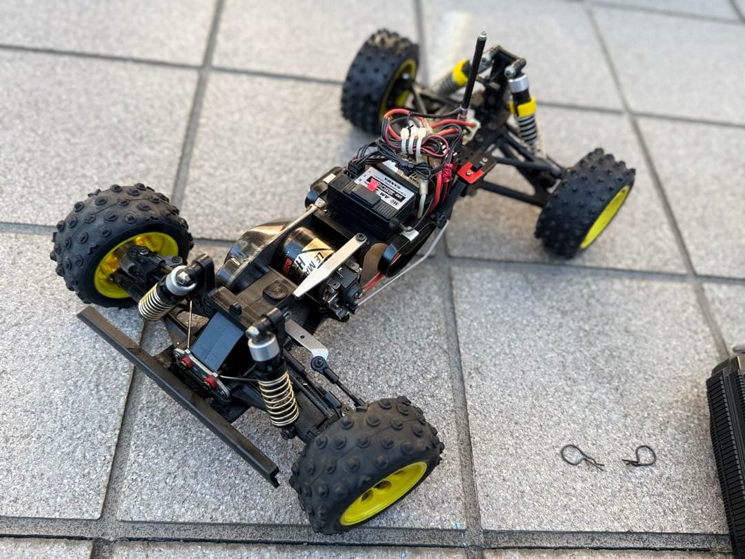 京商ラジコン　KYOSHO MAXXUM FF 1/10 オマケ付き。