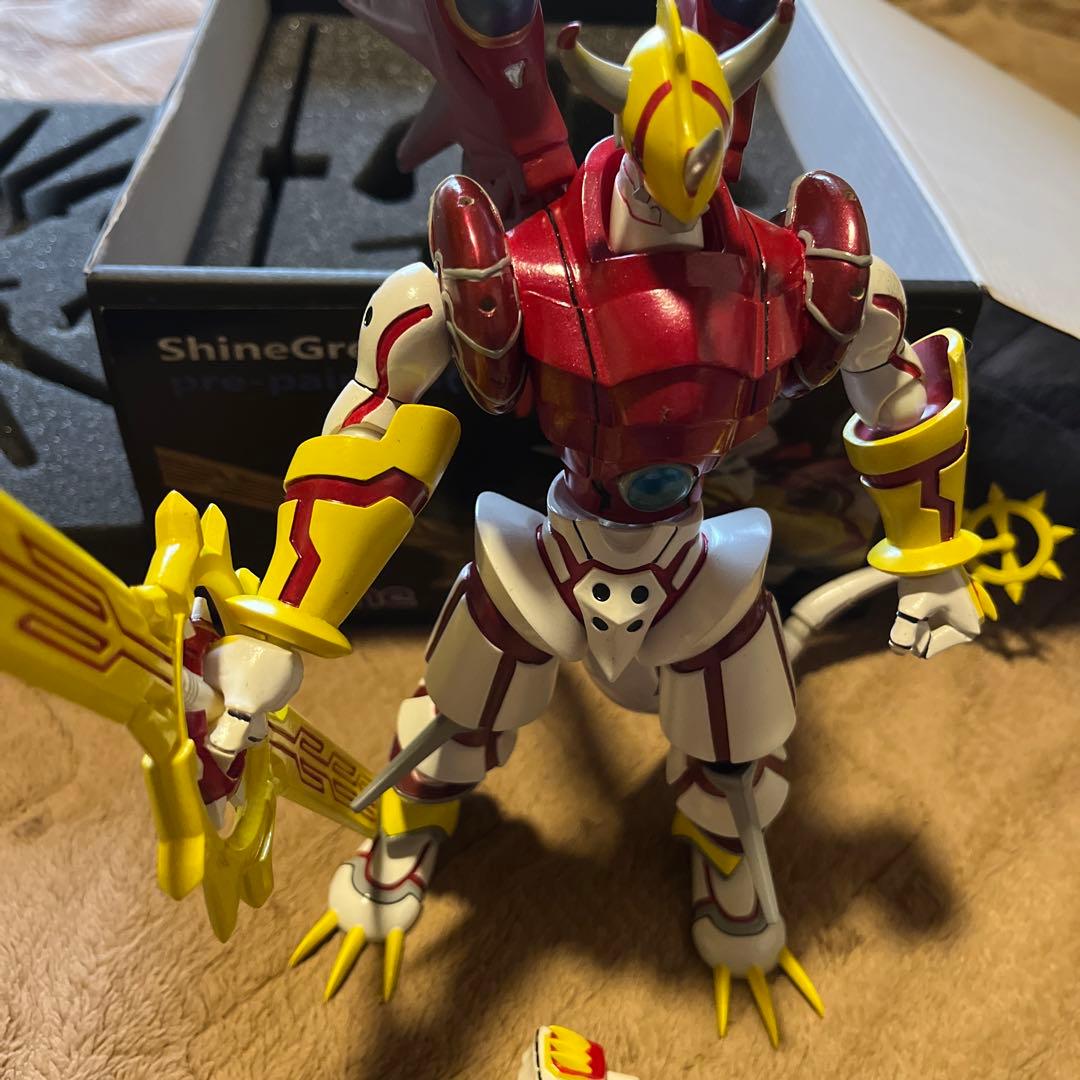 デジモンセイバーズ、ガレージキット、シャイングレイモン