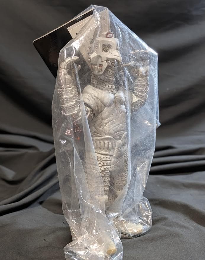 ウィンダム「ウルトラセブン」カプセル怪獣（ＣＣＰ）ソフビフィギュア未開封