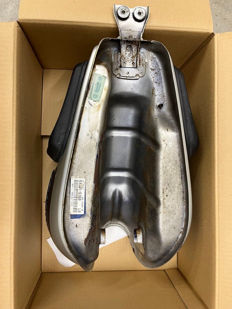 z*】様 W650 純正タンク-東京公式通販サイト