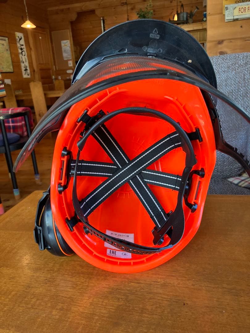 かずちゃん様専用 ハスクバーナ ヘルメット