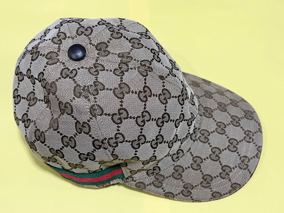 GUCCI オリジナルGGキャンバス ベースボール キャップ