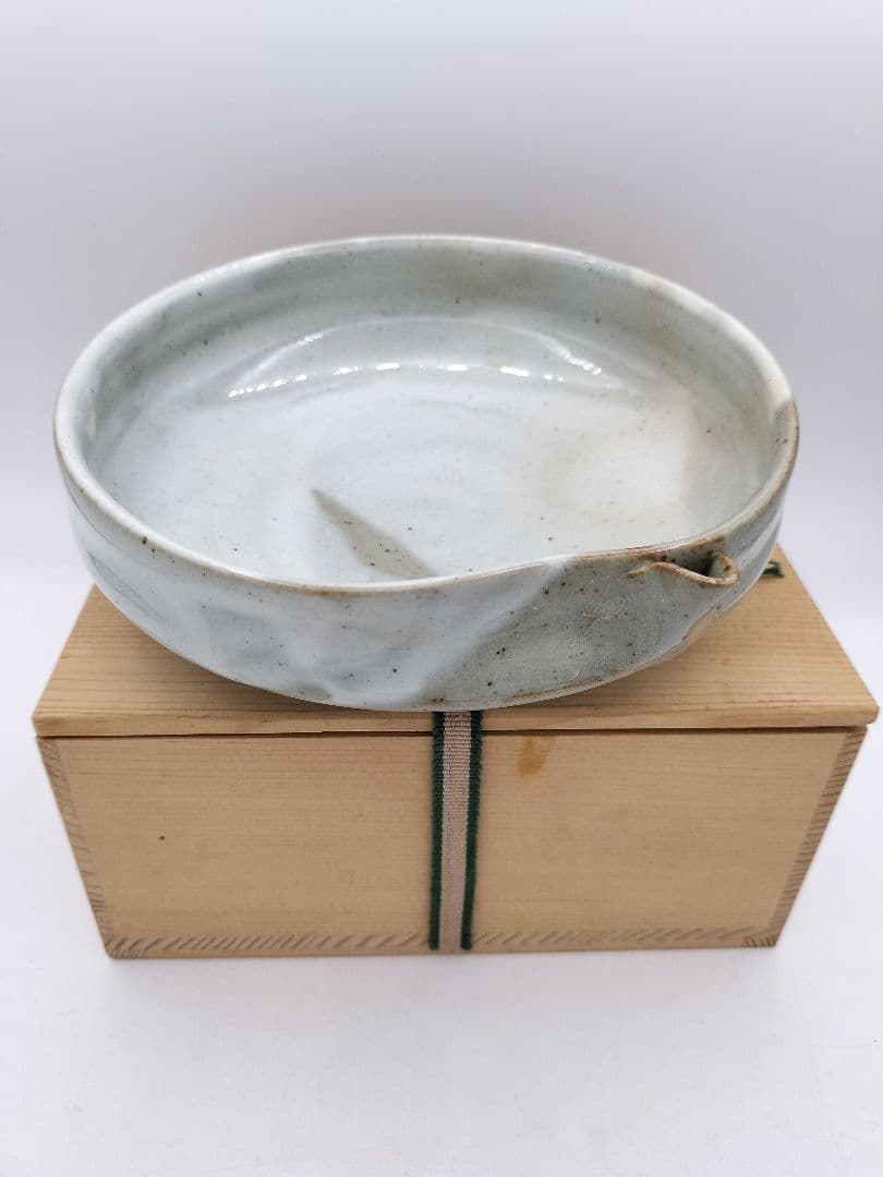 茶道具 風炉釜 繰口間取亀甲 焼抜釜