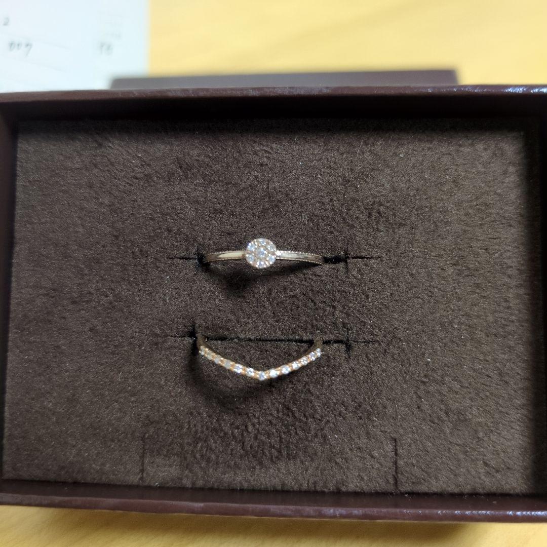 agete 18K ダイヤモンドリングと10K ダイヤモンドリング 7号