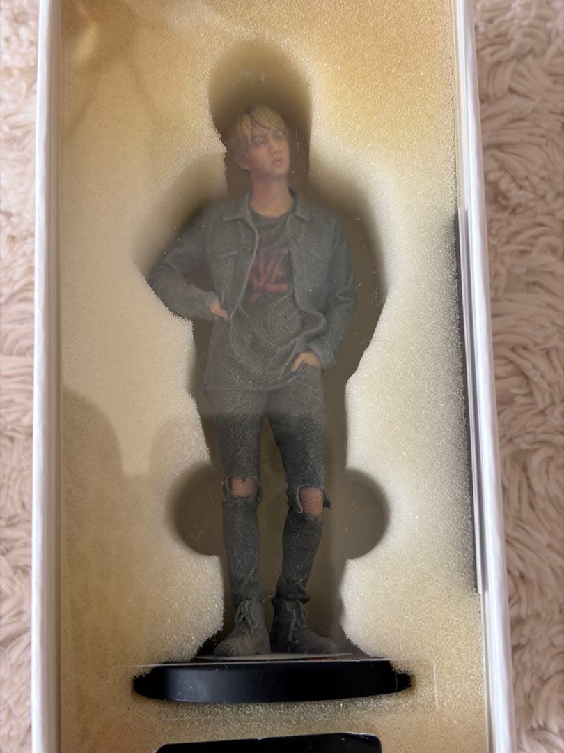 テレコムフィギュア　SKtelecom BTSジン