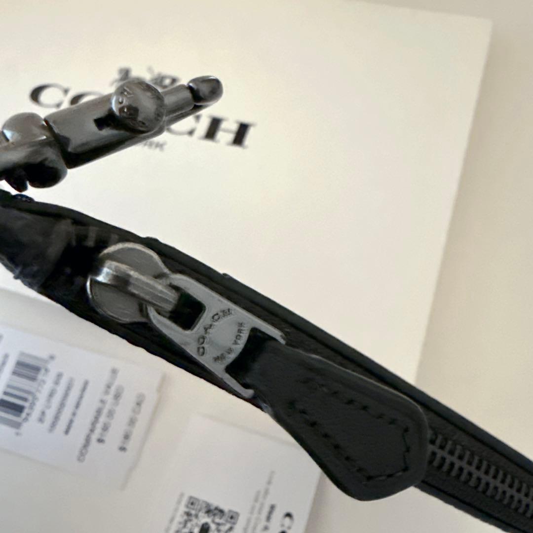 COACH コーチ　ネックストラップ付き　カードケース　パスケース　小銭入れ財布