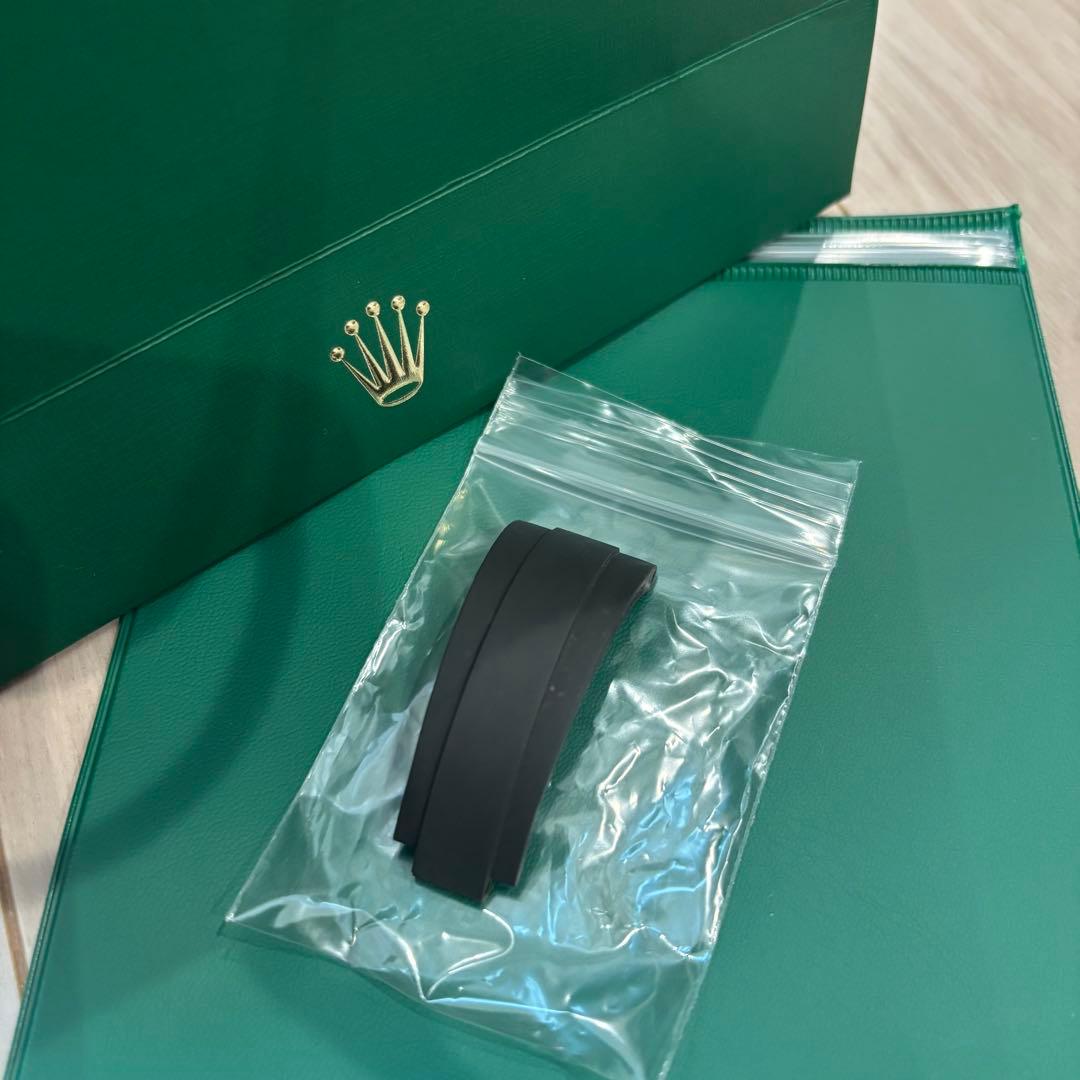 ROLEX OYSTERFLEX ラバーベルト ブラック