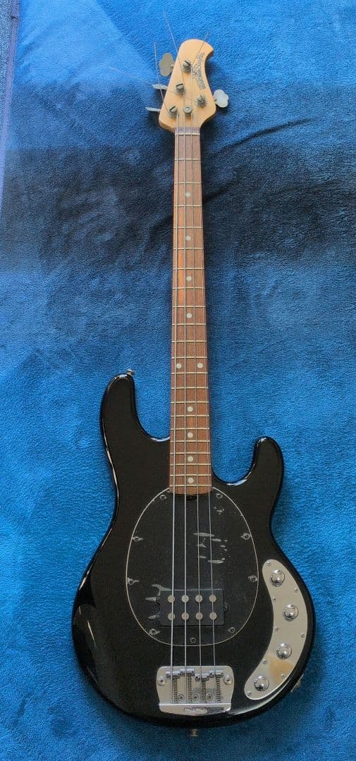 【日本製】Musicman StingRay EX スティングレイ【良音個体】 日本製】Musicman StingRay EX スティングレイ【良音個体】 Musicman