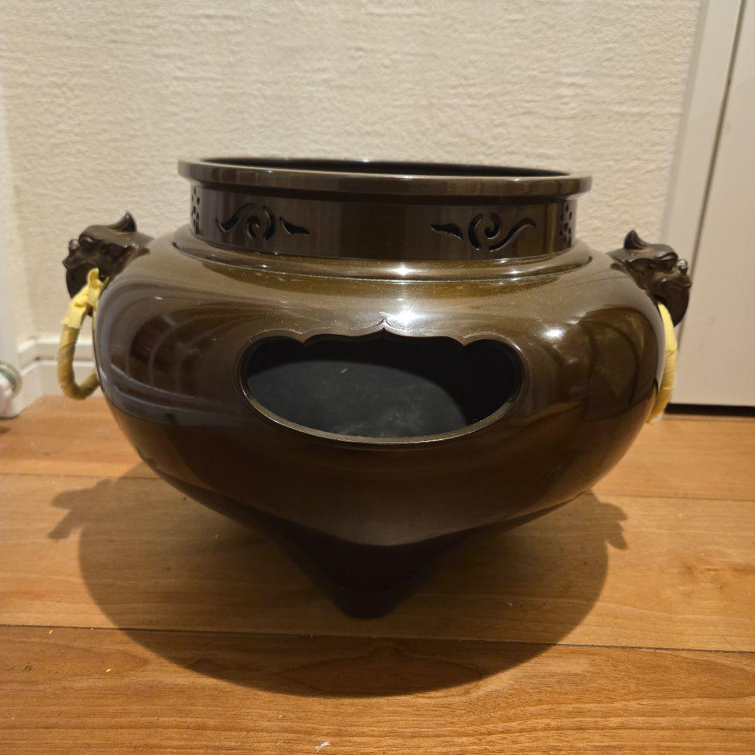 新品・未使用】 釜師高橋敬典、風炉師秀峰作 唐銅鬼面風炉 平丸