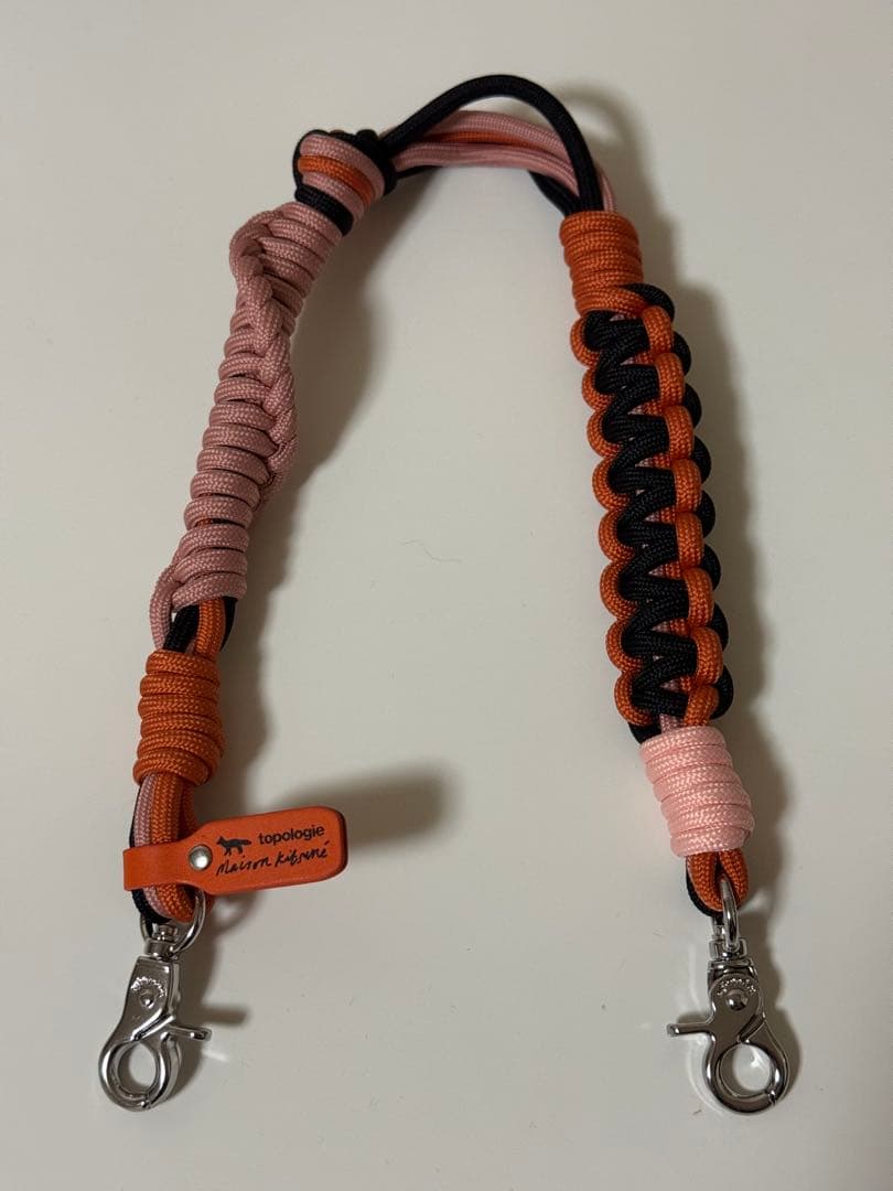 最終値下げ　メイソンキツネ×トポロジー　Wrist Strap Blush 最終値下げ メイソンキツネ×トポロジー Wrist Strap Blush MAISON