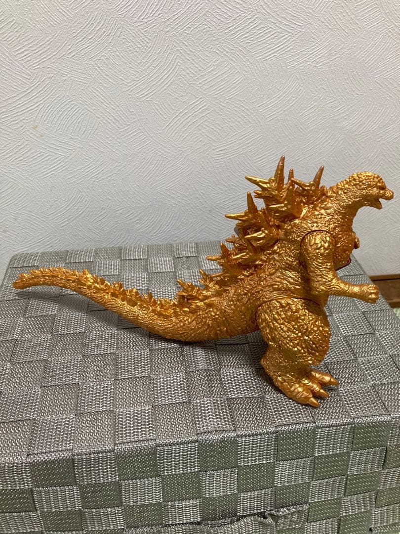 ゴジラ ストア限定　ムービーモンスター　ゴジラ1.0メモリアルゴールドver．