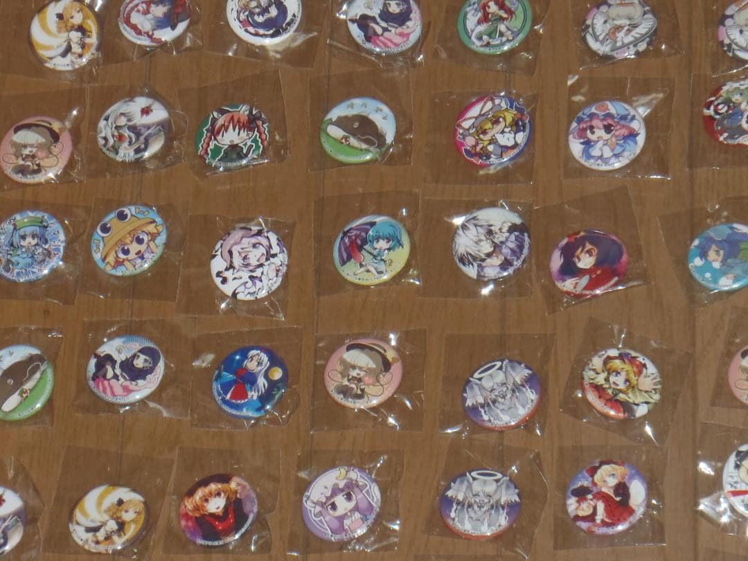 東方絢爛徽章　東方Project 缶バッジ　３２２個セット　未開封