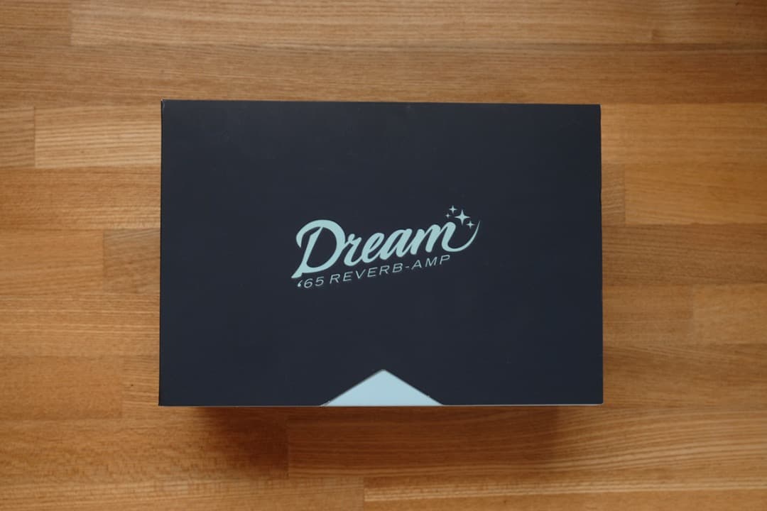 ギター UNIVERSAL AUDIO DREAM 65
