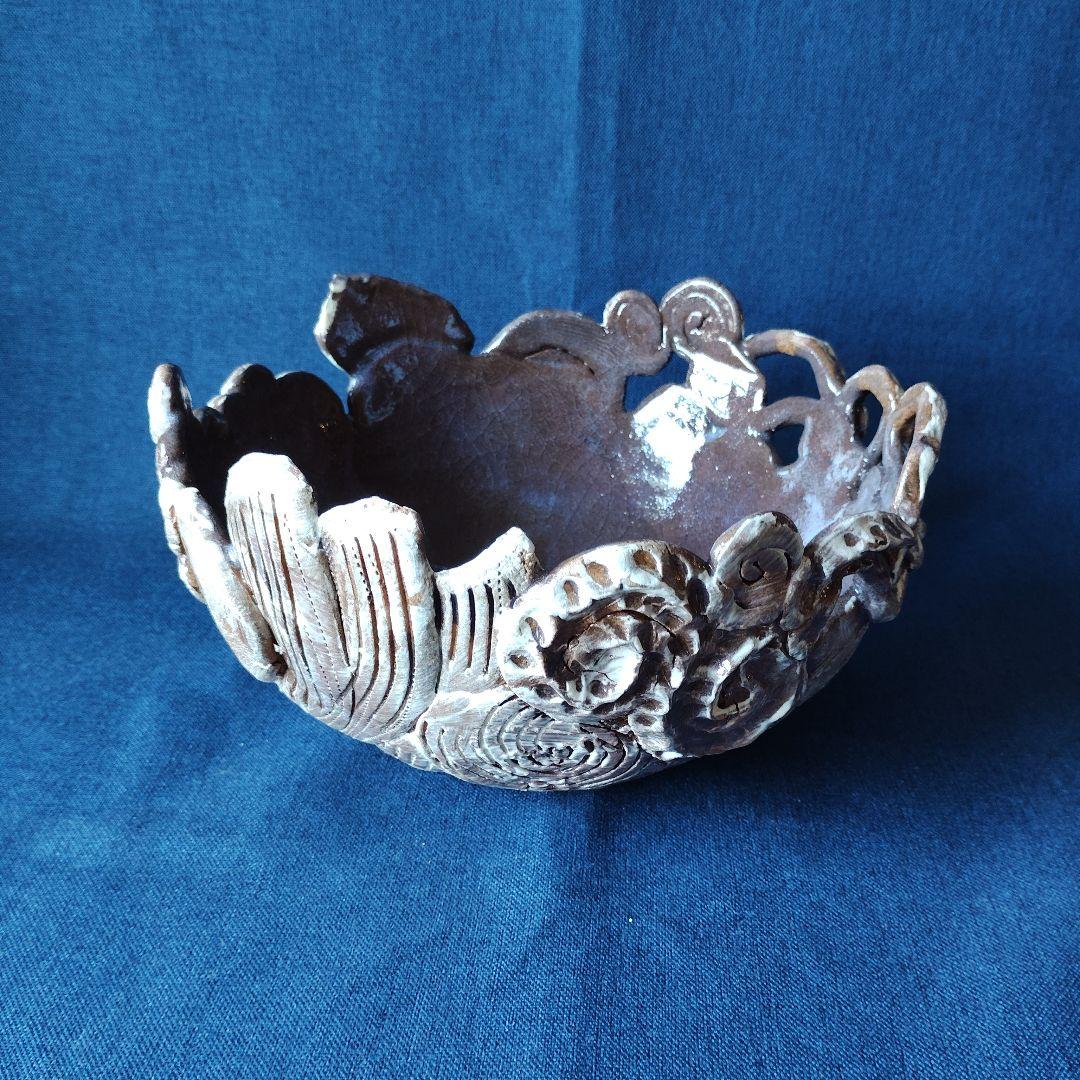 装飾的な陶器ボウル　オブジェ