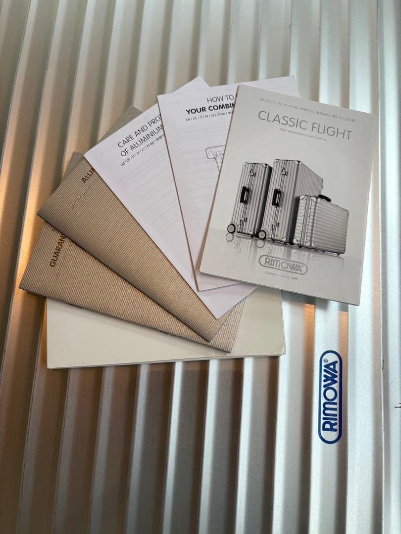 リモワRIMOWA クラシックフライトtrolley 82L 2輪廃盤モデル RIMOWA