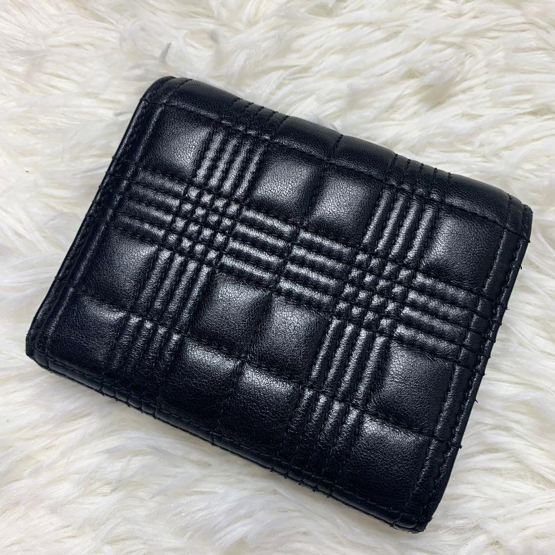 極美品/現行】バーバリ財布 TBロゴ キルティング ブラック レザー