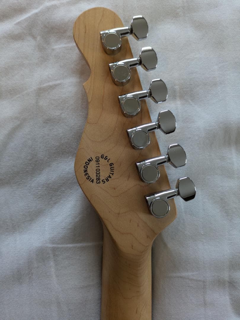 G＆L エレキギターASAT CLASSIC TRIBUTE SERIES