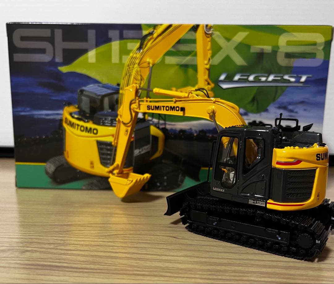住友建機 ミニチュア SH200-8 sh135X-8 1/50 2台セット