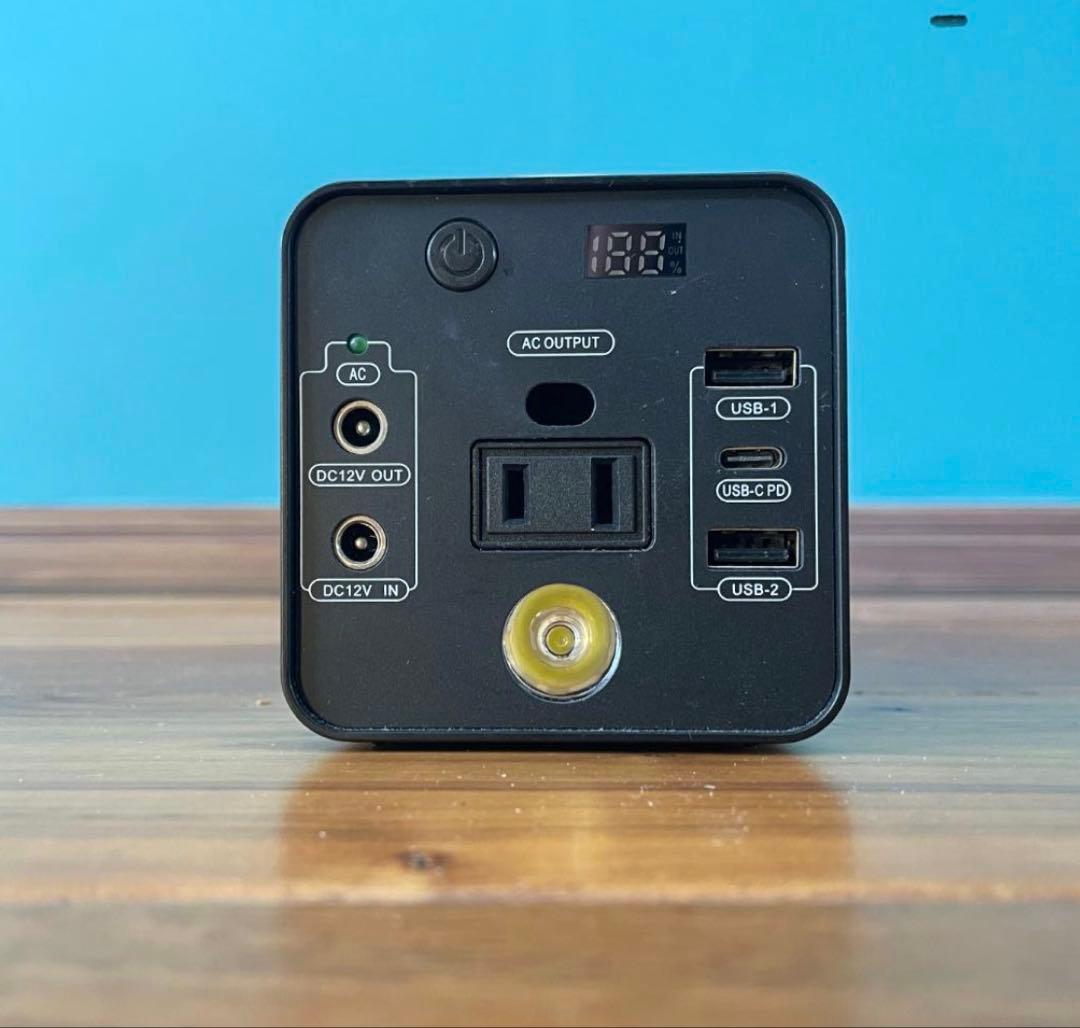 ポ タブル電源 AC出力 USBポ ト LEDライト付き ポータブル電源