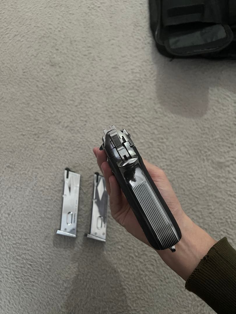 M92F クロームガスガン