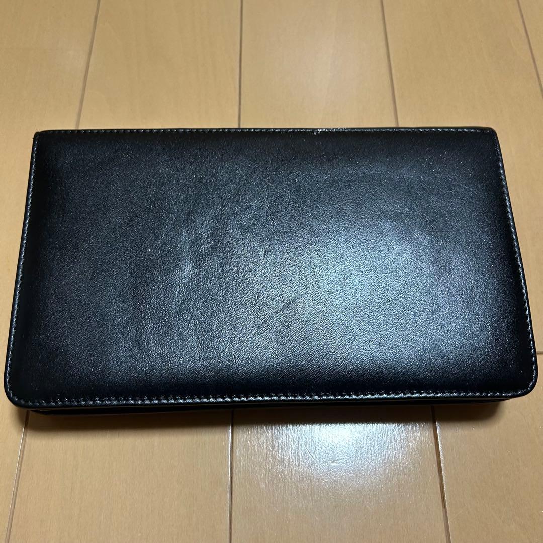 ブラックレザー パーティバッグ　クラッチバッグ　デザイン良