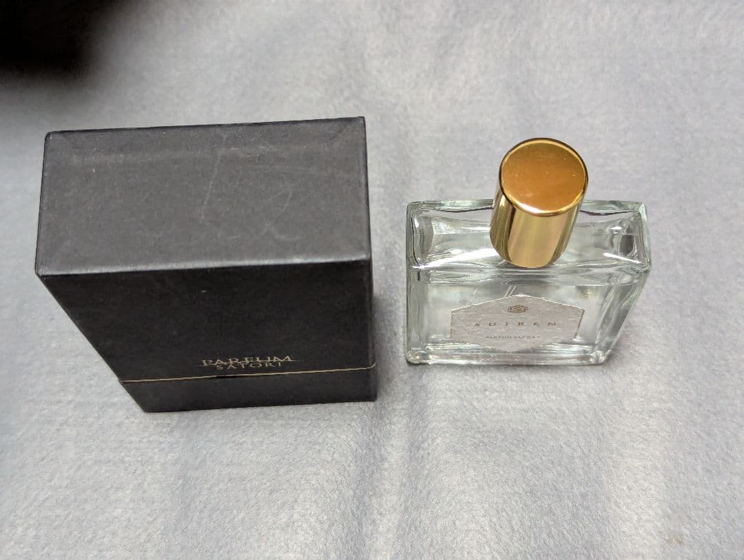 希少入手困難パルファンサトリ睡蓮オードパルファン50ml