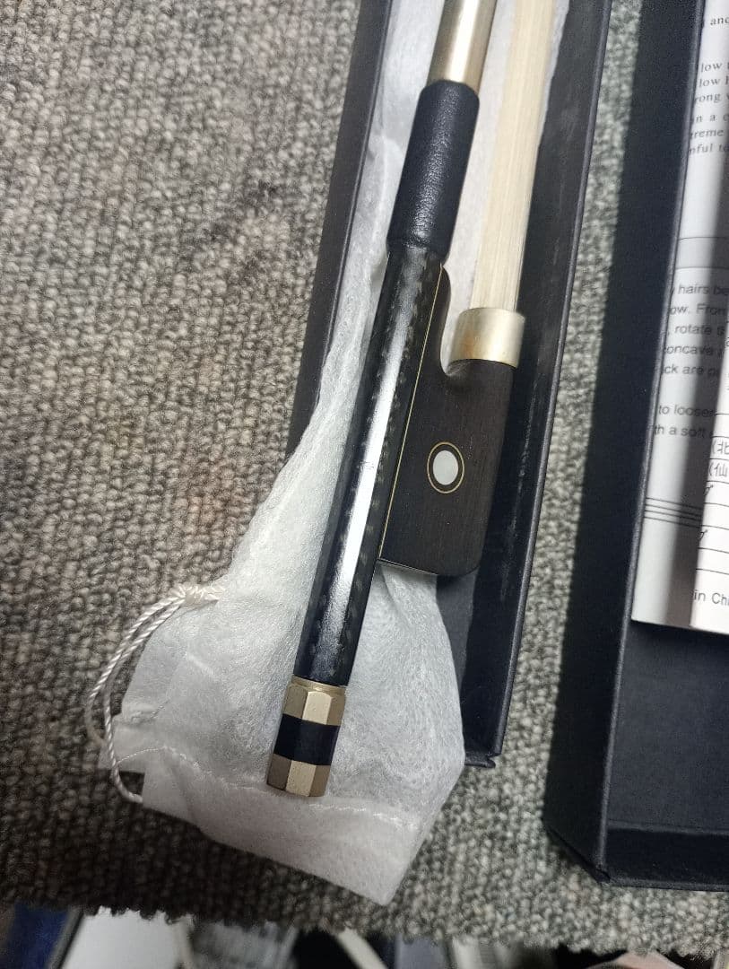 v*e様 YAMAHA CBB 301 Vc 4/4 チェロ カーボン弓