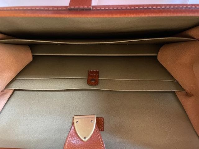 【松戸】アンティーク未使用　クラシック調ビジネスバッグ