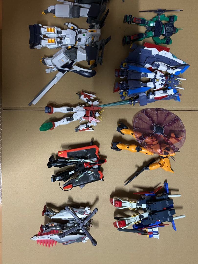ジャンク　ガンプラ　完成品
