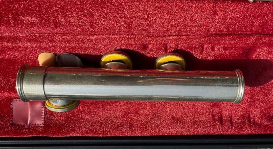 n*）様 YAMAHA YFL-211 フルート 本体 ケース付き