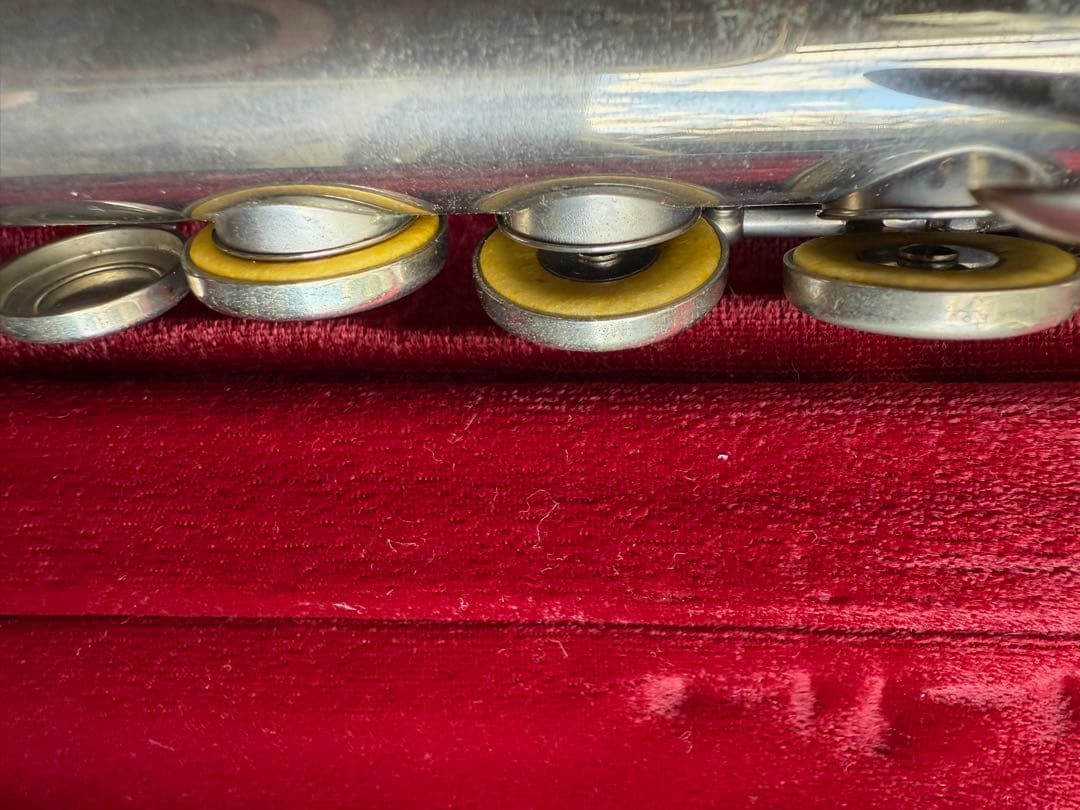 n*）様 YAMAHA YFL-211 フルート 本体 ケース付き