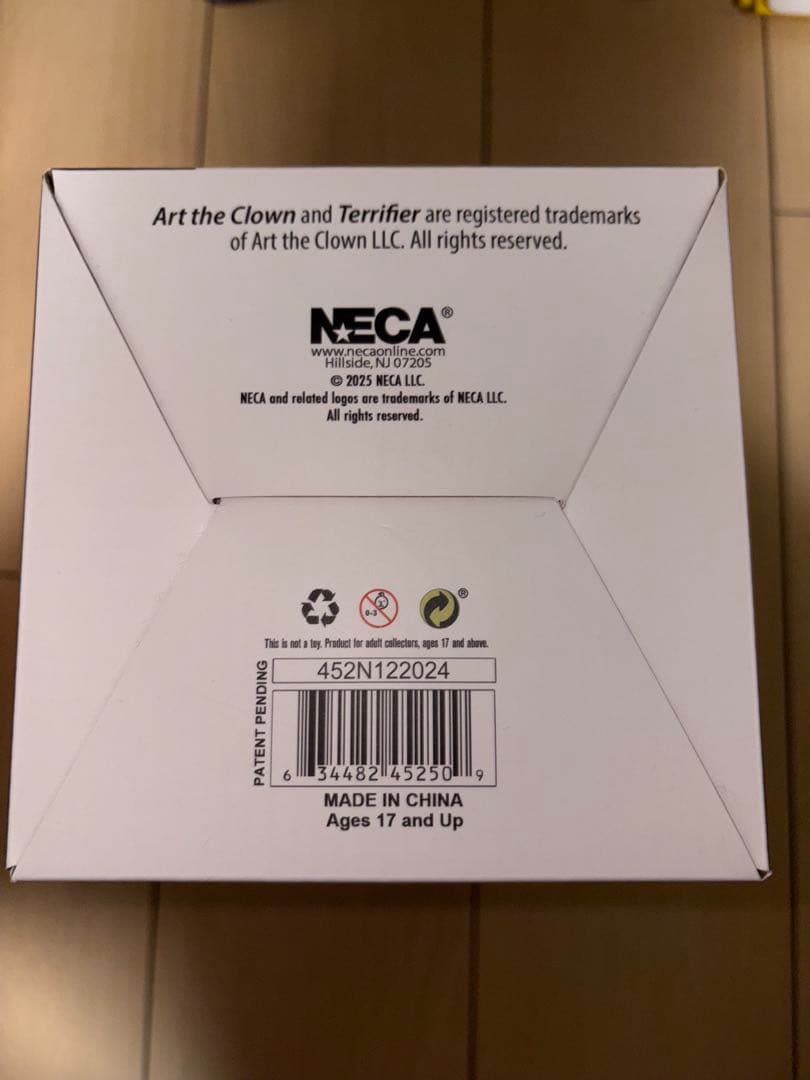 NECA ネカ テリファー Art The Clown ヘッドノッカー