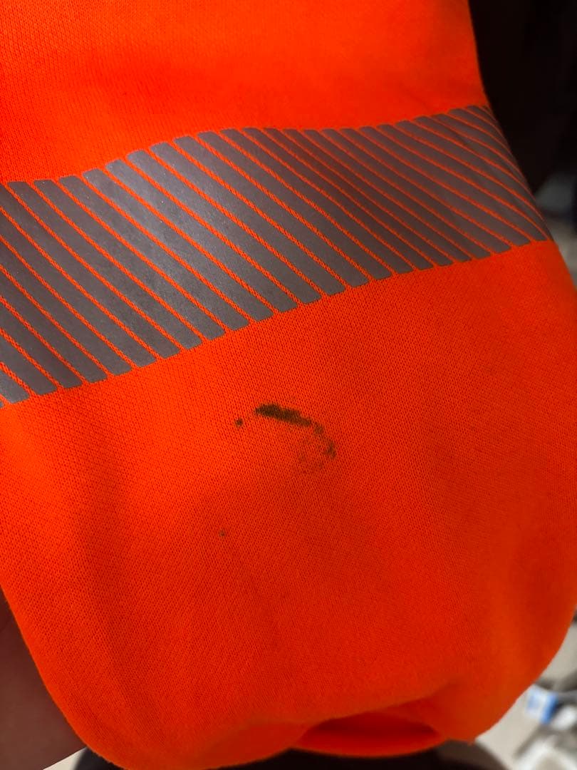 Carhartt オレンジ フードジャケット M