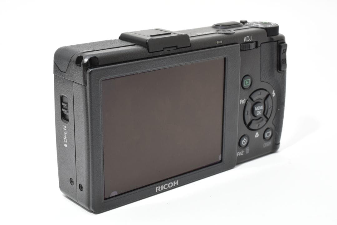 ■ 美品 ■《S数 70回》リコー　RICOH GR DIGITAL III