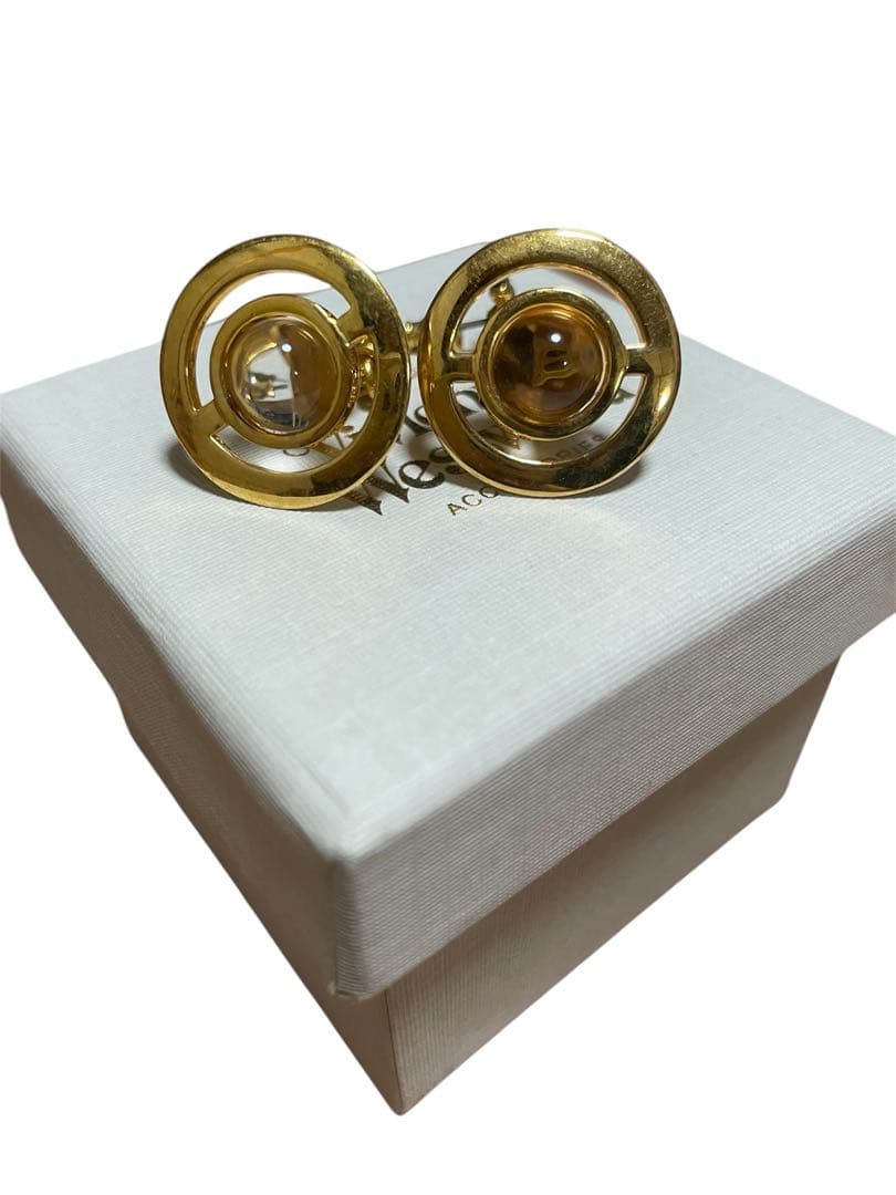 vivienne westwood 旧型タイニーオーブピアス