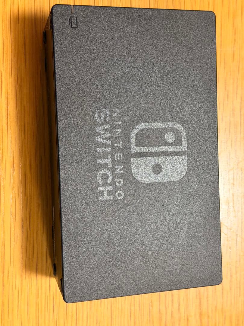 Nintendo Switch 本体 ネオンブルー・レッド (ポリパッド付き)