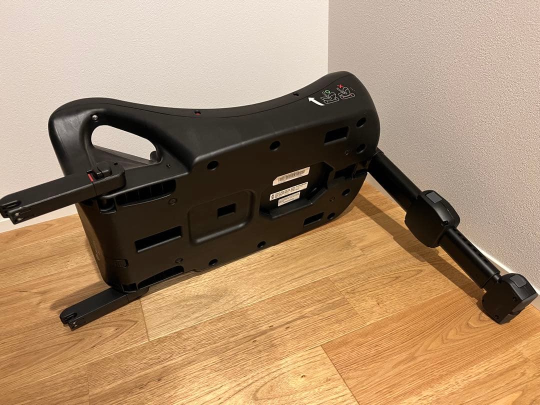 【Joieベビーシート】アイスナグ i-Snug本体＋アイ・ベース ISOFIX