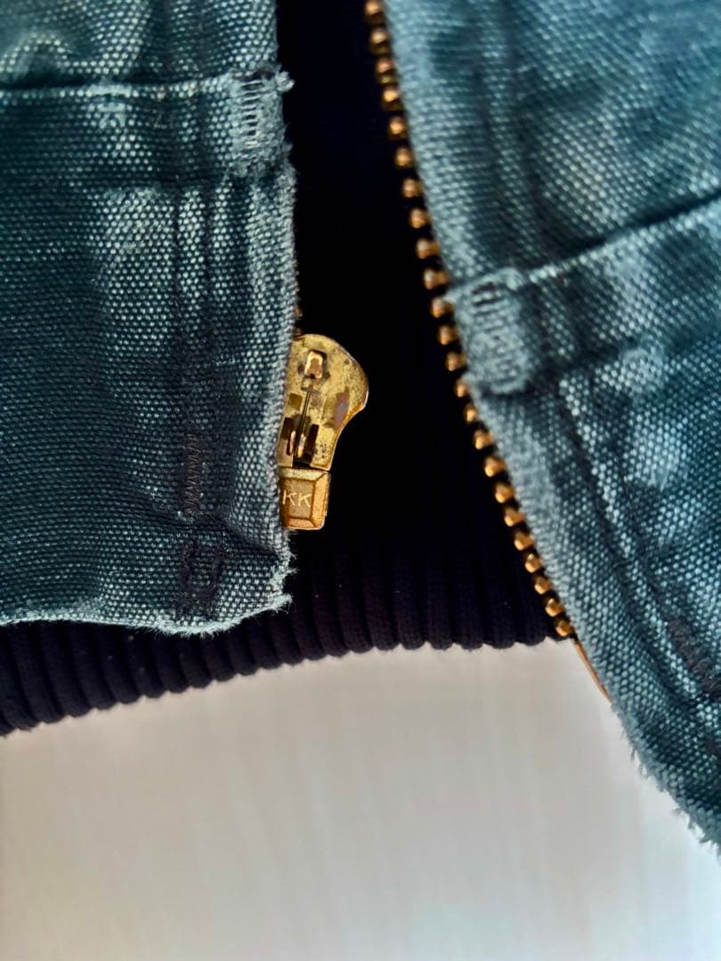 Carharttアクティブジャケット 正月限定値下げ⭐️