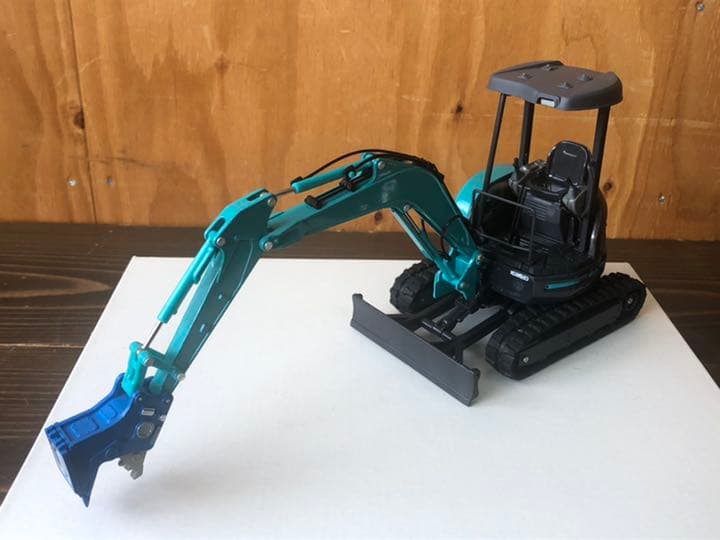 ☆カスタム☆KOBELCO コベルコ　ミニユンボ 1/21 ショベル　解体